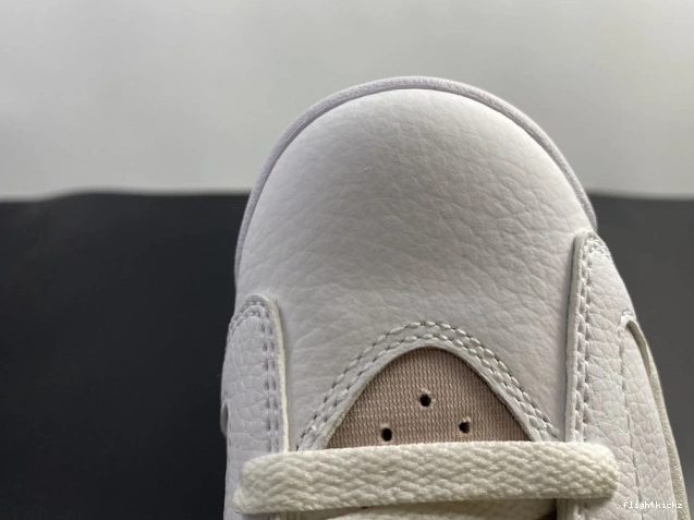 (W) Gold DH9696-100 6 Hoops Jordan Air Retro 0815